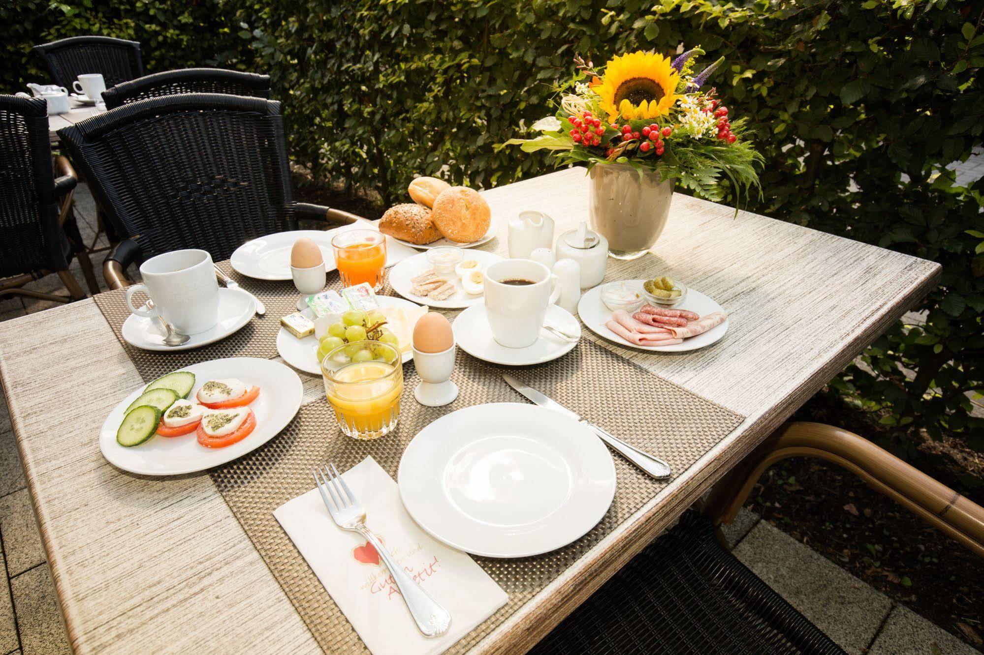 Hotel Ohlenhoff นอร์เดอร์ชเตดท์ ภายนอก รูปภาพ